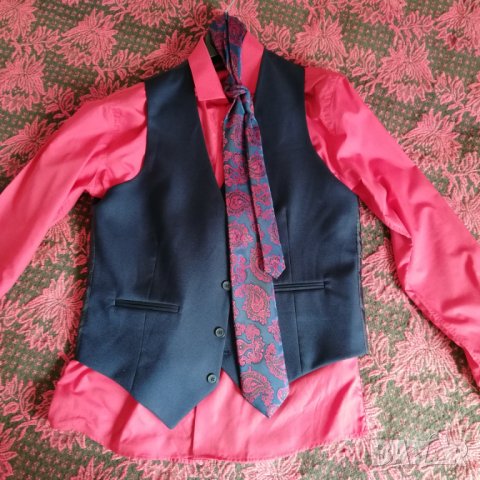 НОВ МЪЖКИ КОСТЮМ ЗА АБИТУРЕНТИ Размер 50, снимка 8 - Костюми - 28752682