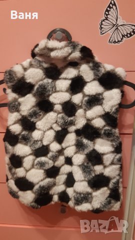 Пухени елеци за 4 год.госпожици , снимка 5 - Детски якета и елеци - 34650900