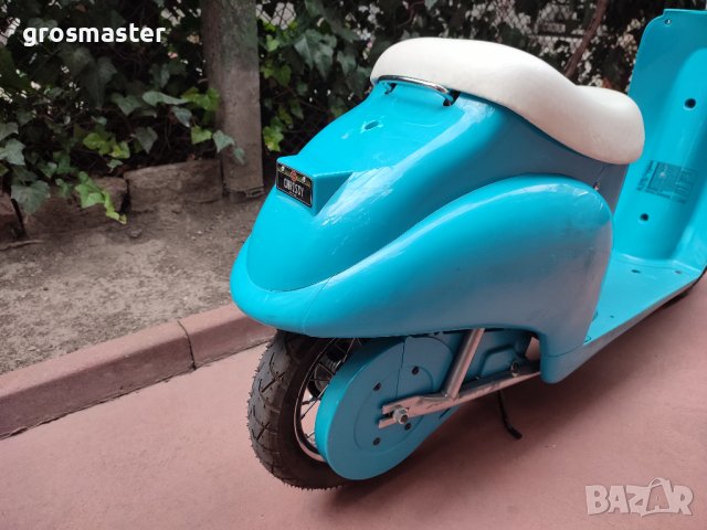 НОВО! Детски електрически скутер тип Vespa, снимка 6 - Други - 38223179