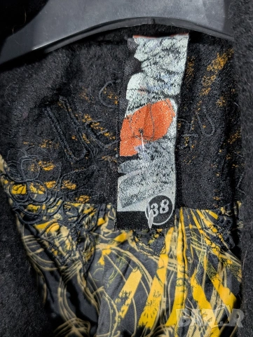 палто Desigual с бродерия размер 38 -М, снимка 4 - Палта, манта - 53374569