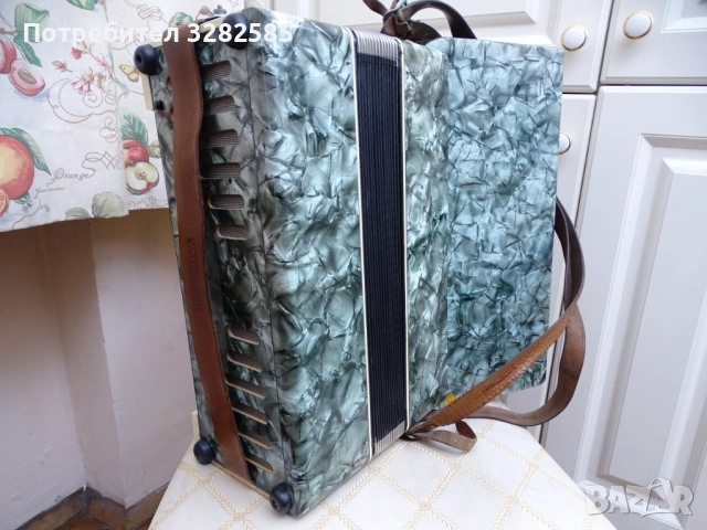 Акордеон Велтмайстер 80 баса, снимка 11 - Акордеони - 52960694