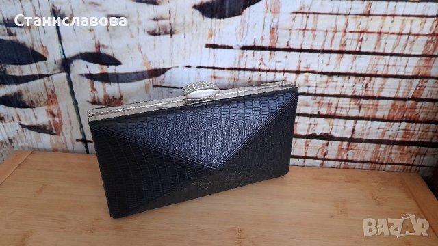 Дамска чанта -Клъч, снимка 3 - Чанти - 40482790