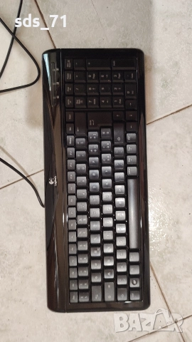 Неизползвана,нова жична клавиатира Logitech 30 лв, снимка 3 - Клавиатури и мишки - 52931907