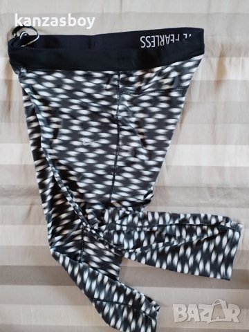Nike Dri Fit Womens M Relay Printed Crop Runnin - страхотен дамски клин ХЛ КАТО НОВ, снимка 3 - Клинове - 43612019