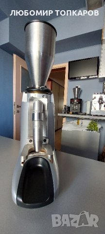 Кафемелачка  Compak
K-3 ELITE PLATINO
