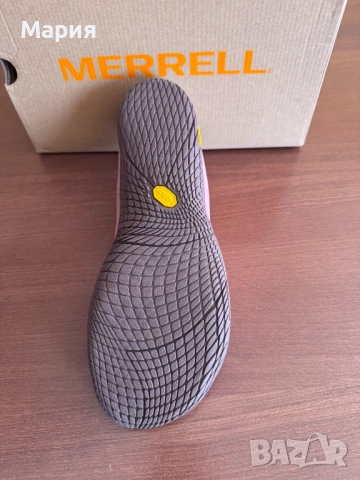 нови спортни обувки Merrell, за трениране, размер 40,5 и 41, цвят - розови и карбон, снимка 6 - Дамски ежедневни обувки - 51974096