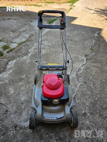 САМОХОДНА КОСАЧКА HONDA HRB 535. ПЕРФЕКТНА , снимка 15 - Градинска техника - 51226644