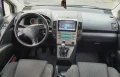 Toyota Corolla Verso 2.2 D4D 177 KC 2008 Гд, снимка 10