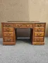 Бюро с кожа и обков от месинг, снимка 3