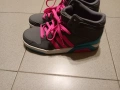 продавам дамски маратонки Адидас 40номер , снимка 4