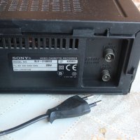 Видеорекордер SONY SLV-E180EE, снимка 7 - Плейъри, домашно кино, прожектори - 43937556