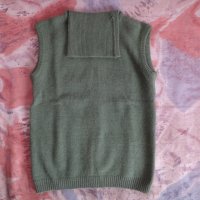 Тъмно зелен пуловер поло без ръкави, снимка 2 - Блузи с дълъг ръкав и пуловери - 27592740