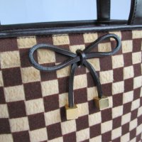 Louis Vuitton мини чанта каре кафяво, снимка 2 - Чанти - 27015338