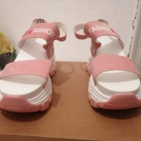 Сандали на платформа, снимка 4 - Дамски обувки на ток - 34105368