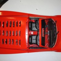 Ferrari 1:18 Testarossa spider 84 , снимка 8 - Колекции - 32389522