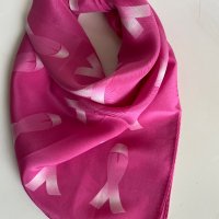 Малък копринен шал в цикламено розово, снимка 8 - Шалове - 39871543