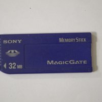 Memory stick карта памет 32MB, снимка 1 - Чанти, стативи, аксесоари - 43542820