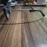 Рамка за очила Emporio Armani, снимка 2 - Слънчеви и диоптрични очила - 43398090