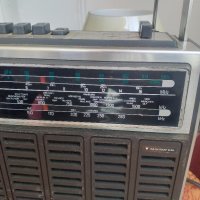Радиокасетофон UNIVERSUM, снимка 3 - Радиокасетофони, транзистори - 32889328