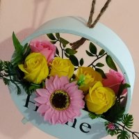 Дървени кашпи със сапунени цветя незабравим подарък за всеки повод🌺, снимка 6 - Подаръци за жени - 40295371