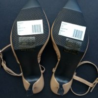Обувки на ток в телесен цвят 4th & Reckless, снимка 5 - Дамски обувки на ток - 38042736