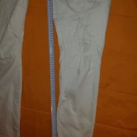 Бели летни дънки, оригинален модел на MOHITO, снимка 2 - Дънки - 27065859