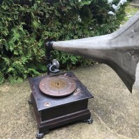 старинен грамофон с фуния, снимка 5 - Антикварни и старинни предмети - 43266427