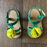 Страхотни летни бебешки сандали Майорал Mayoral 18 номер, снимка 1 - Бебешки обувки - 32524648