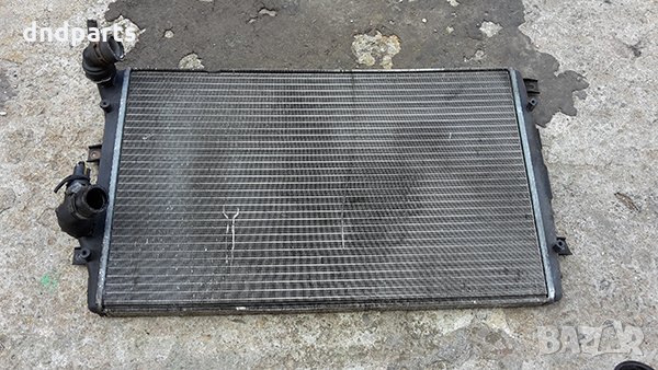 Воден радиатор VW Passat B6 1.9TDI 105кс 2007г., снимка 1