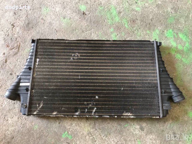 Интеркулер Opel Vectra C 2.2DTI 2003г., снимка 1