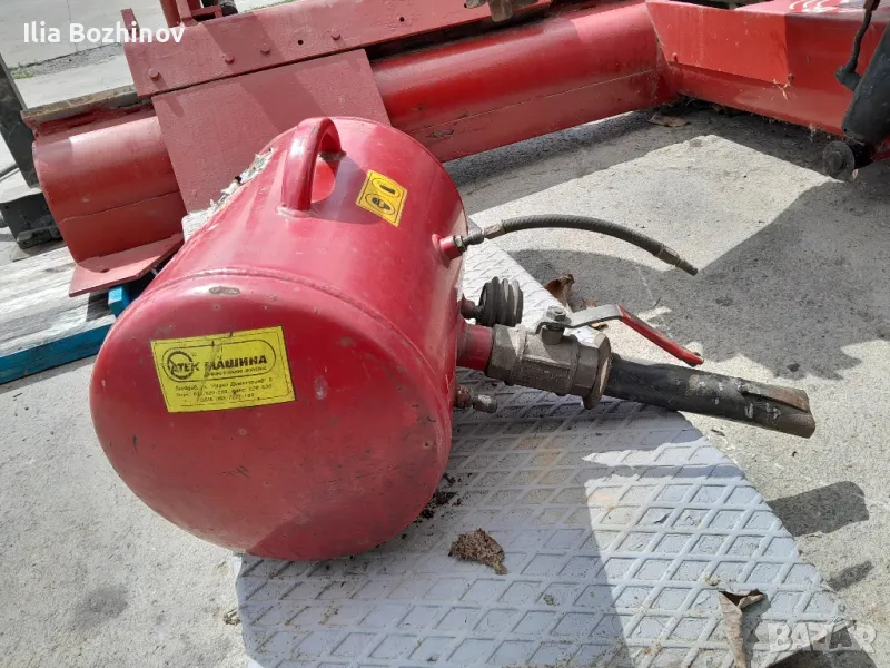 Бутилка за монтаж на гуми., снимка 1