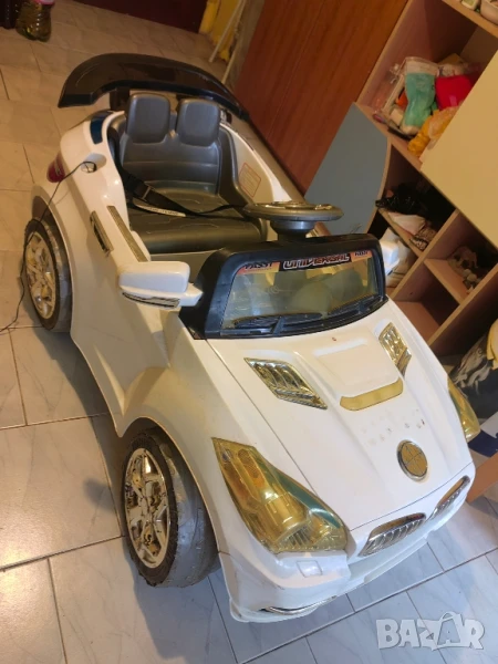 BMW Акумолаторен детски джип, снимка 1