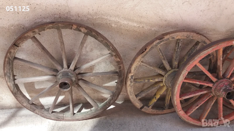 масивни колела от каруца - огромни , снимка 1