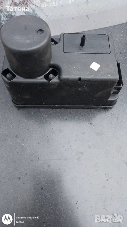 Вакуум помпа за централно заключване на VW-AUDI-SEAT HELLA, снимка 1