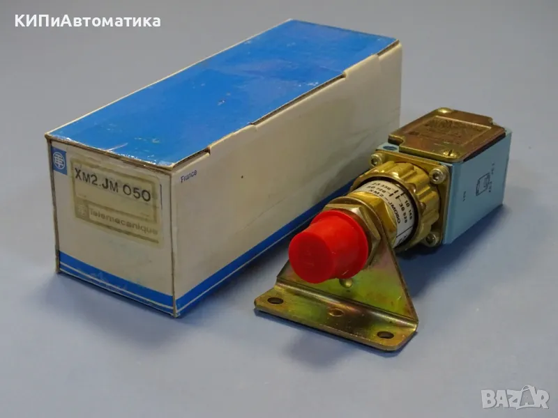 Пресостат Telemecanique XM2.JM050 pressure switch 0-50Bar, снимка 1