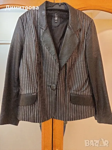 Дамско кожено яке , снимка 1