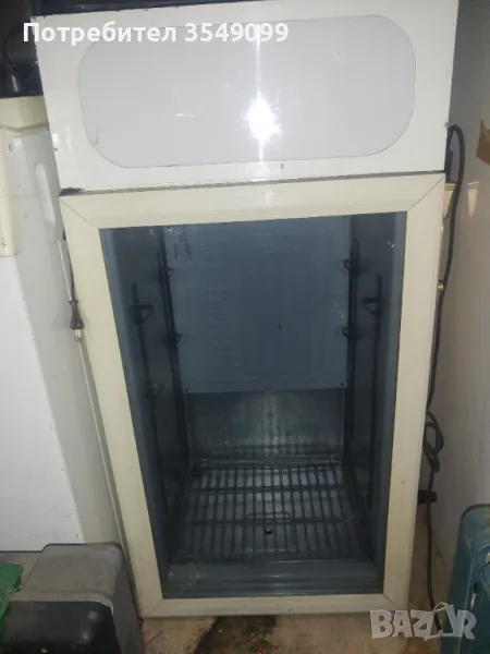 Хладилна ветрина, снимка 1