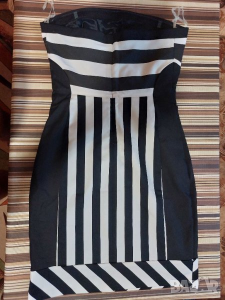 Дамска рокля Guess, снимка 1