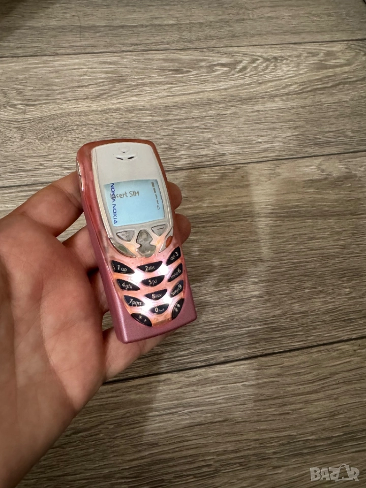 Nokia 8310 Pink Розов цвят, снимка 1