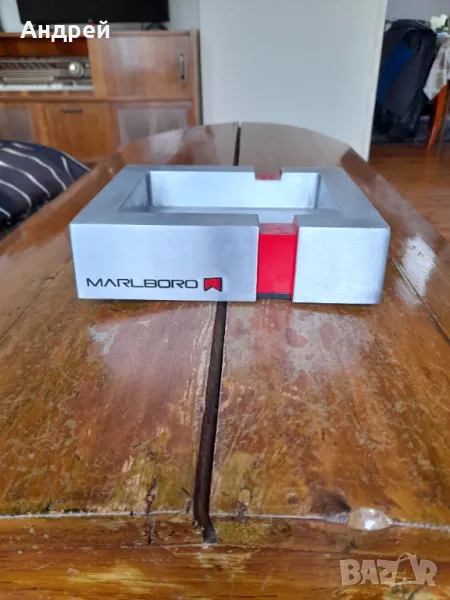 Стар пепелник Marlboro #14, снимка 1