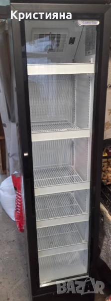 Хладилна слим витрина , снимка 1