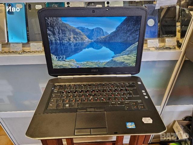 14" лаптоп DELL P16G Core i5, RAM 8GB, Windows 10 Pro SSD 120GB  В отлично техническо и визуално със
