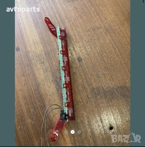 Bmw e87 трети стоп, снимка 2 - Части - 40444844