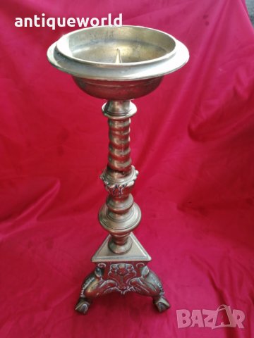Масивен Стар Бронзов Църковен Свещник, снимка 1 - Антикварни и старинни предмети - 28207257