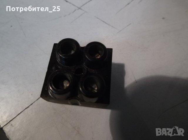 Български бакелитени лустер клеми, снимка 2 - Други машини и части - 34929855