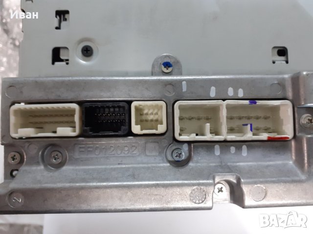 Тойота Мултимедия CD MP3 плеър Тойота Авенсис III Т27 / Toyota Avensis , снимка 10 - Части - 43049830