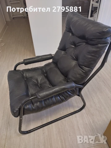 Кожено кресло
