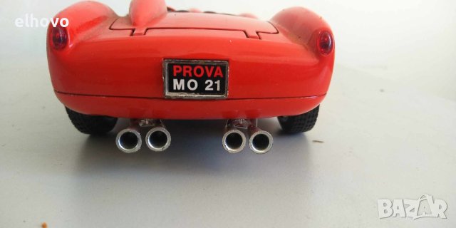 Метална количка Ferrari 250 Testa Rossa(1957) Burago 1:18, снимка 11 - Колекции - 34357992