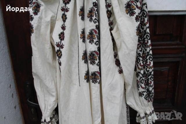 Дамска риза от народна носия, снимка 15 - Антикварни и старинни предмети - 53326309