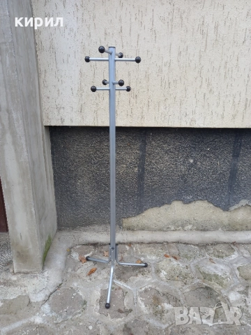 метална закачалка